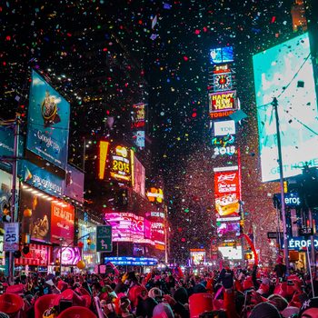 new york city times square ball drop new years celebration