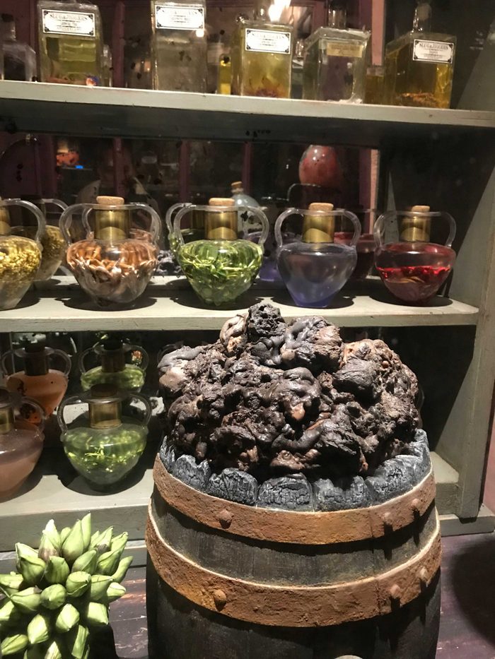 dragon dung wizarding world harry potter universal orlando