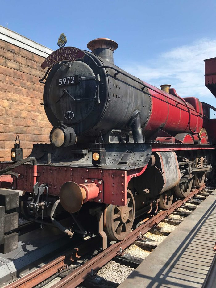 hogwarts express wizarding world harry potter universal orlando