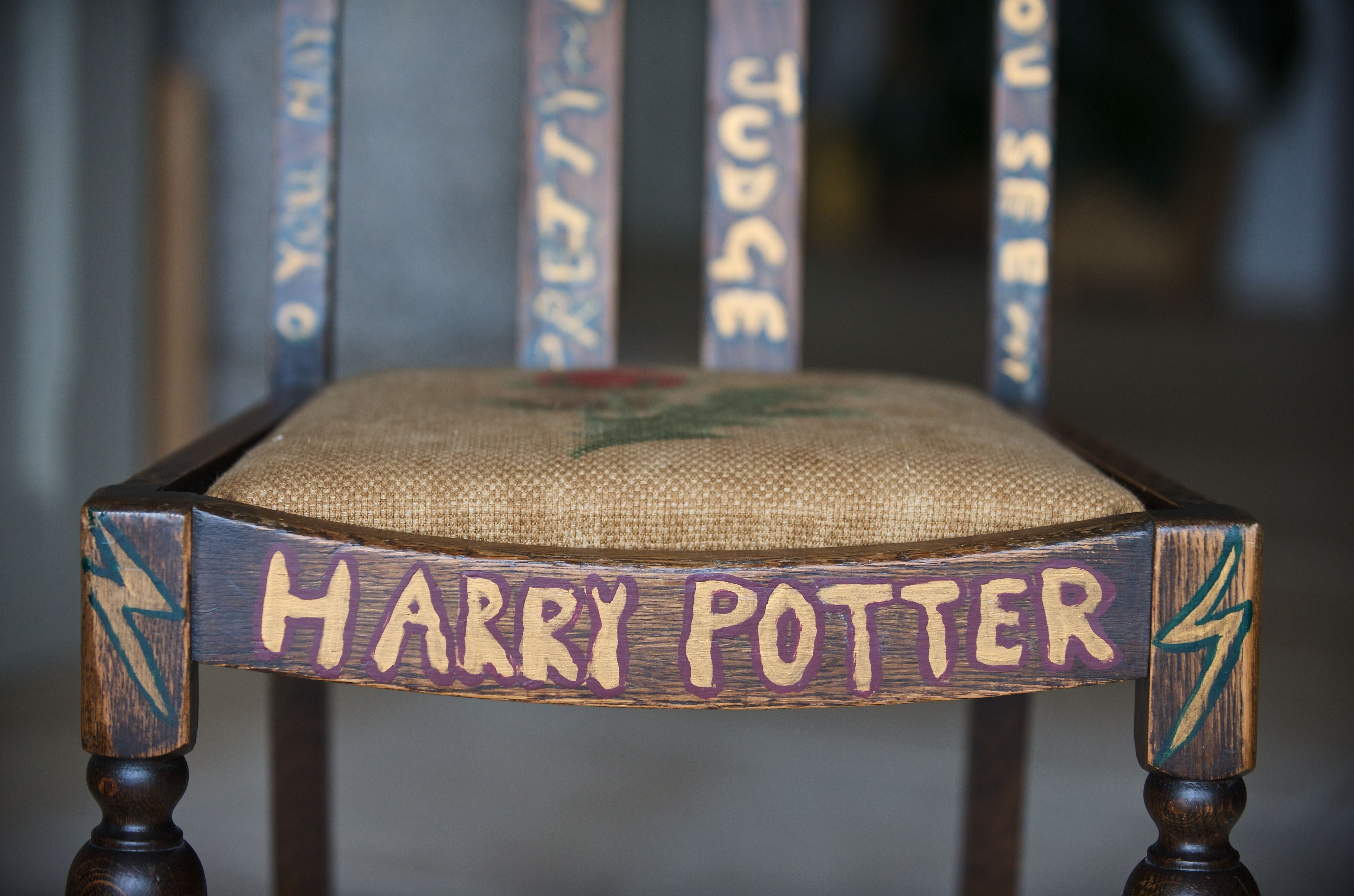 Exclusive - Premium Rates Apply. Call your Account Manager for pricing. Mandatory Credit: Photo by Matthew Ford/Shutterstock (977414s) Harry Potter Chair decorated by JK Rowling Chair on which JK Rowling sat when writing Harry Potter to be auctioned on ebay, Devon, Britain - Jul 2009