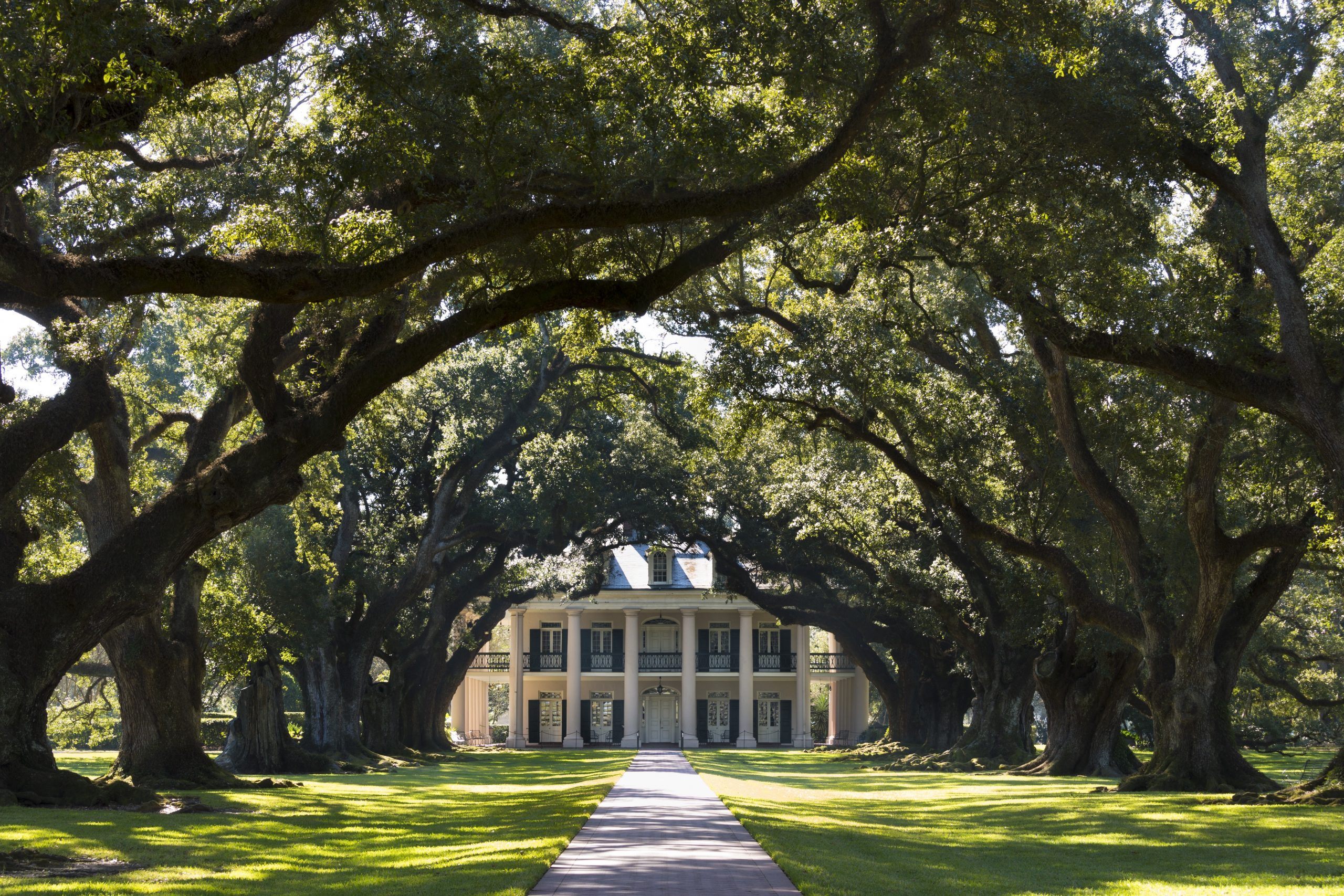 Oak Alley Plantation Antebellum Mansion, USA