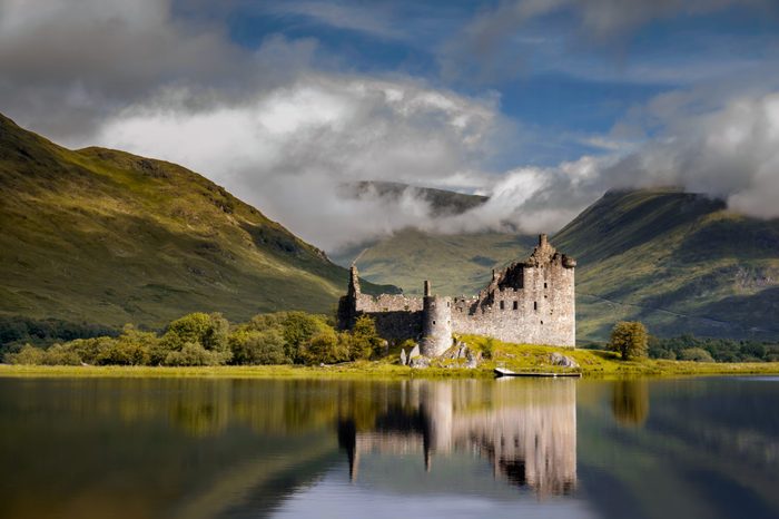 Kilchurn Castle sunrise