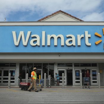 Walmart Posts Soft Quarterly Sales After Weak Holiday Season