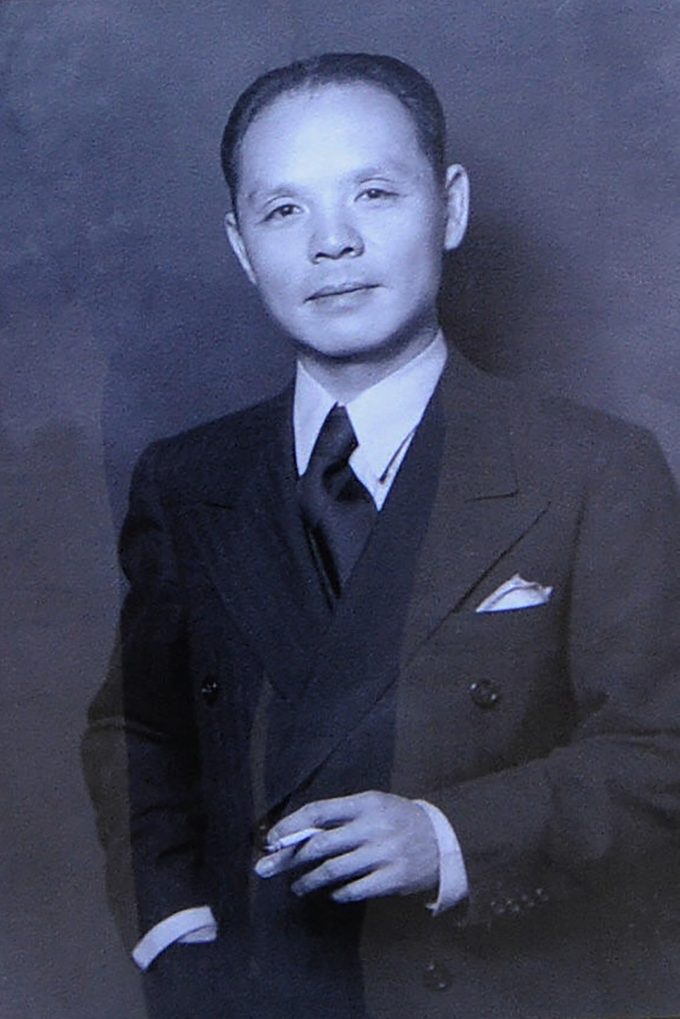 Dr. Feng Shan Ho