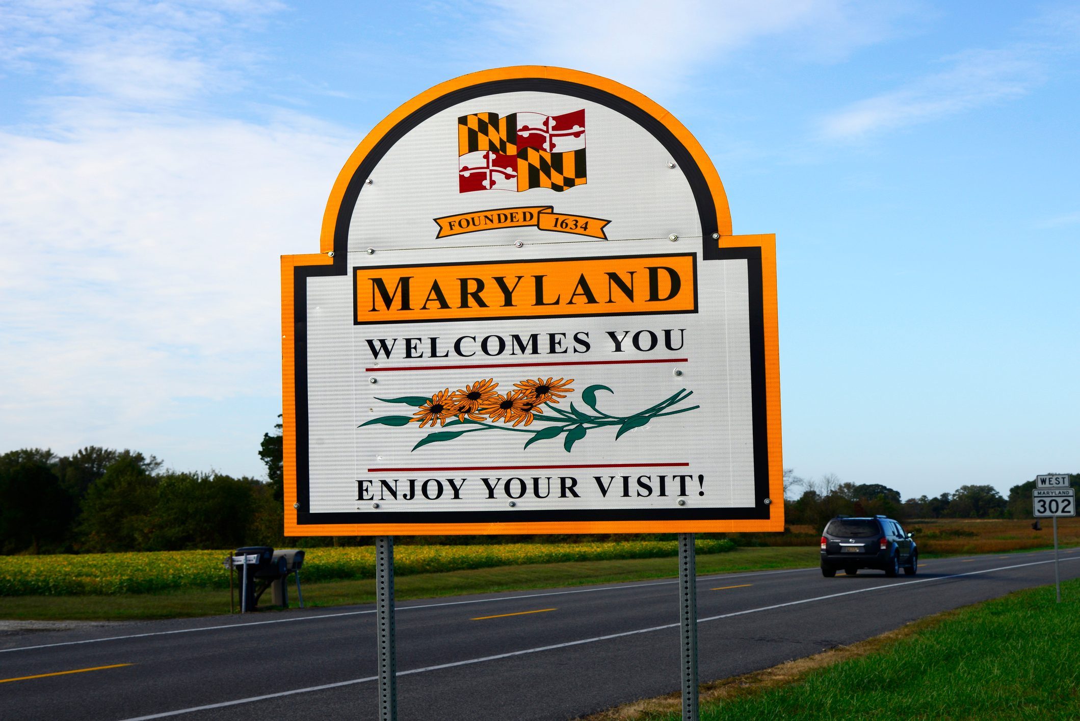 Welcome to Maryland road sign entering the state