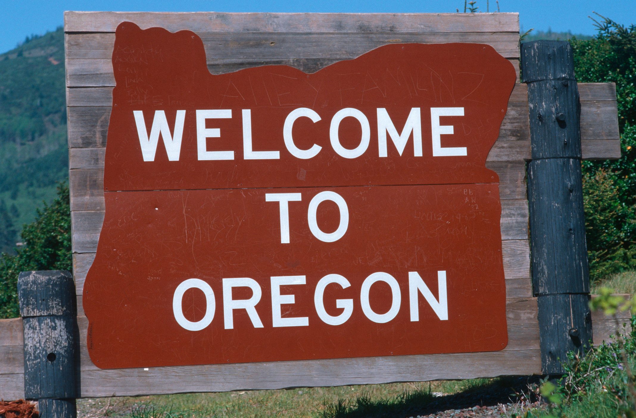 Welcome to Oregon Sign