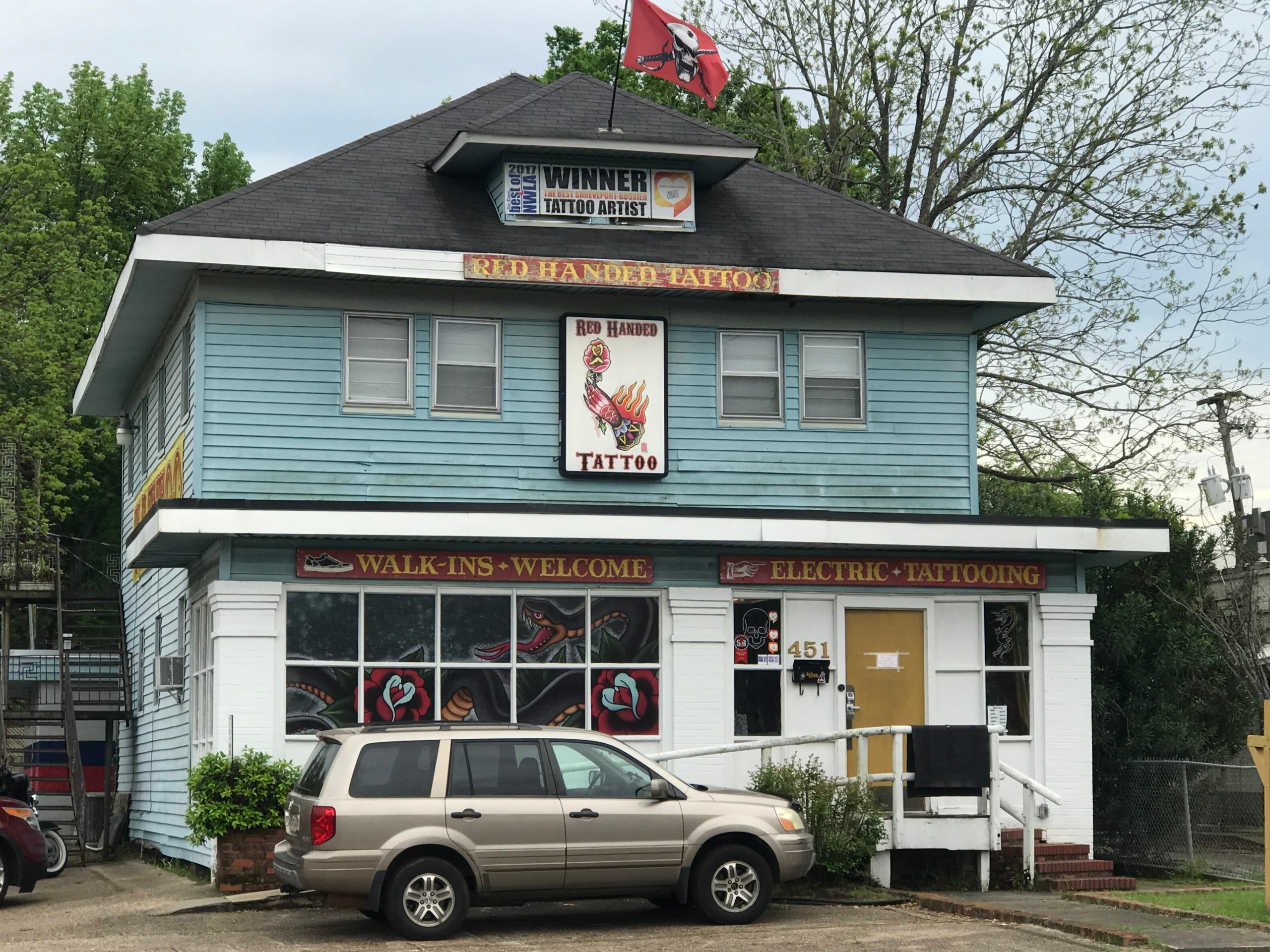 tattoo parlor exterior