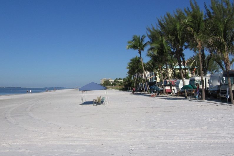 Red Coconut RV Park, Fort Myers, Florida