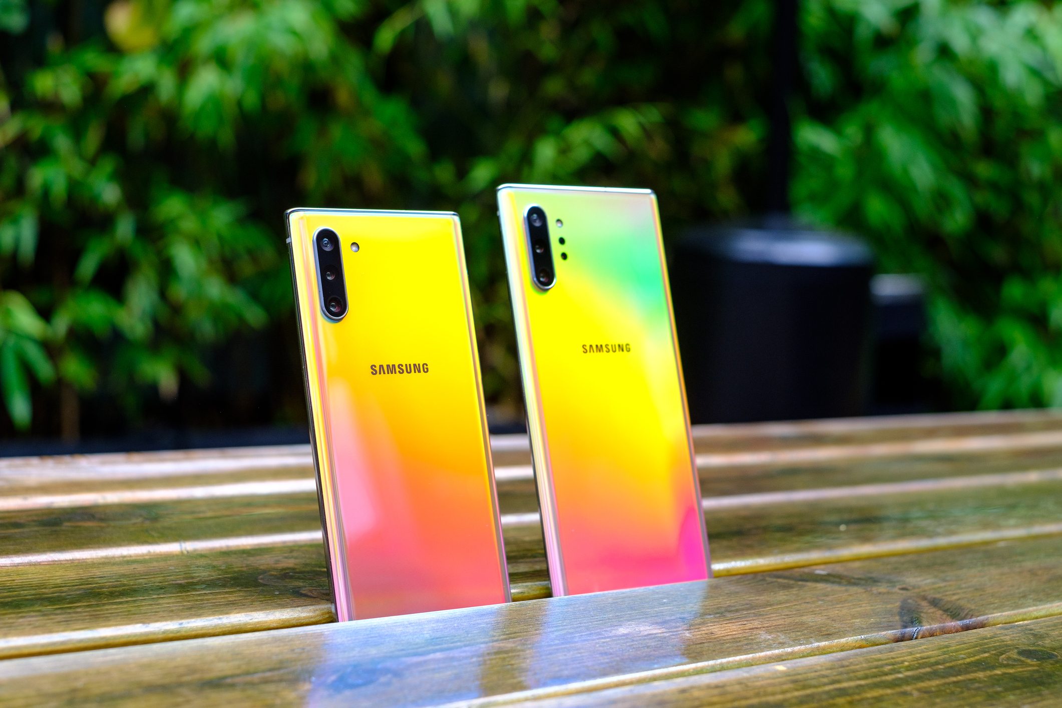 Samsung Galaxy Note 10 and Note 10+ smartphones