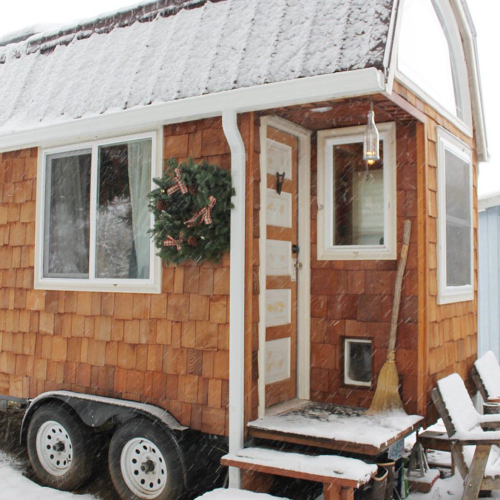 Tiny House Christmas