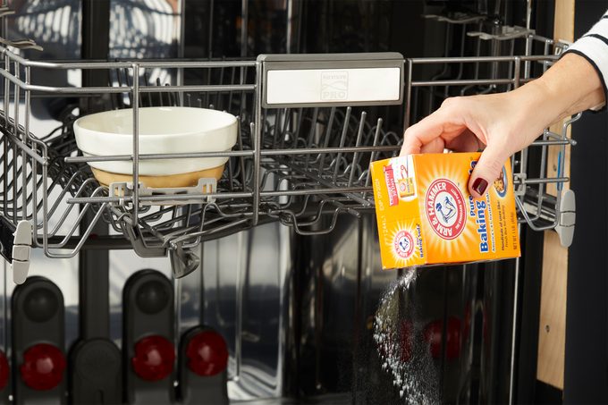 using baking soda to clean dishwasher