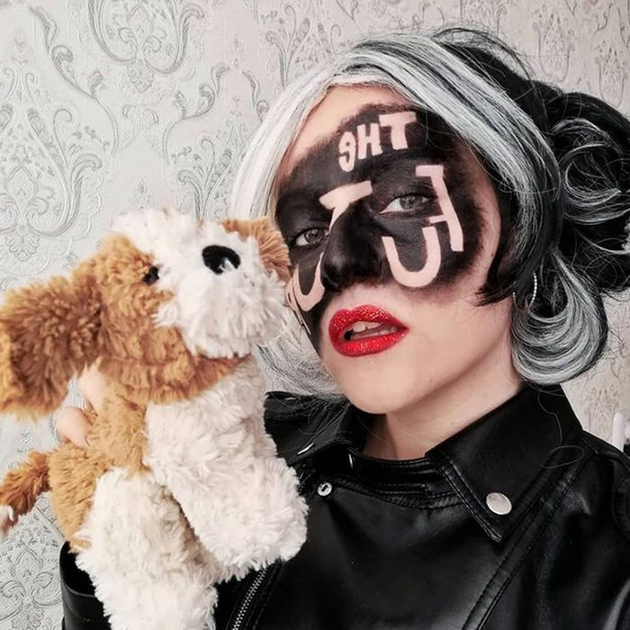 Cruella De Vil Halloween Makeup