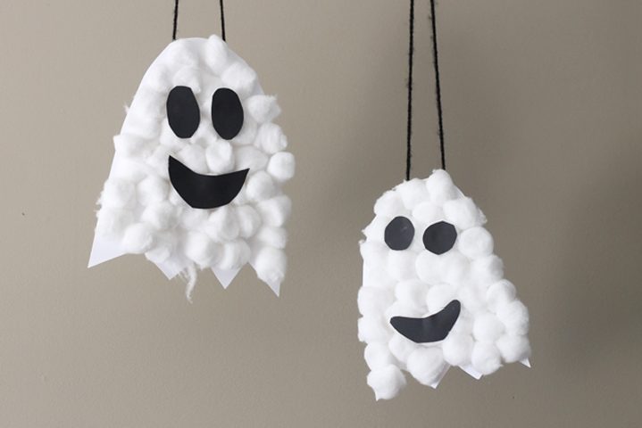Puffy Ghosts halloween craft for kids