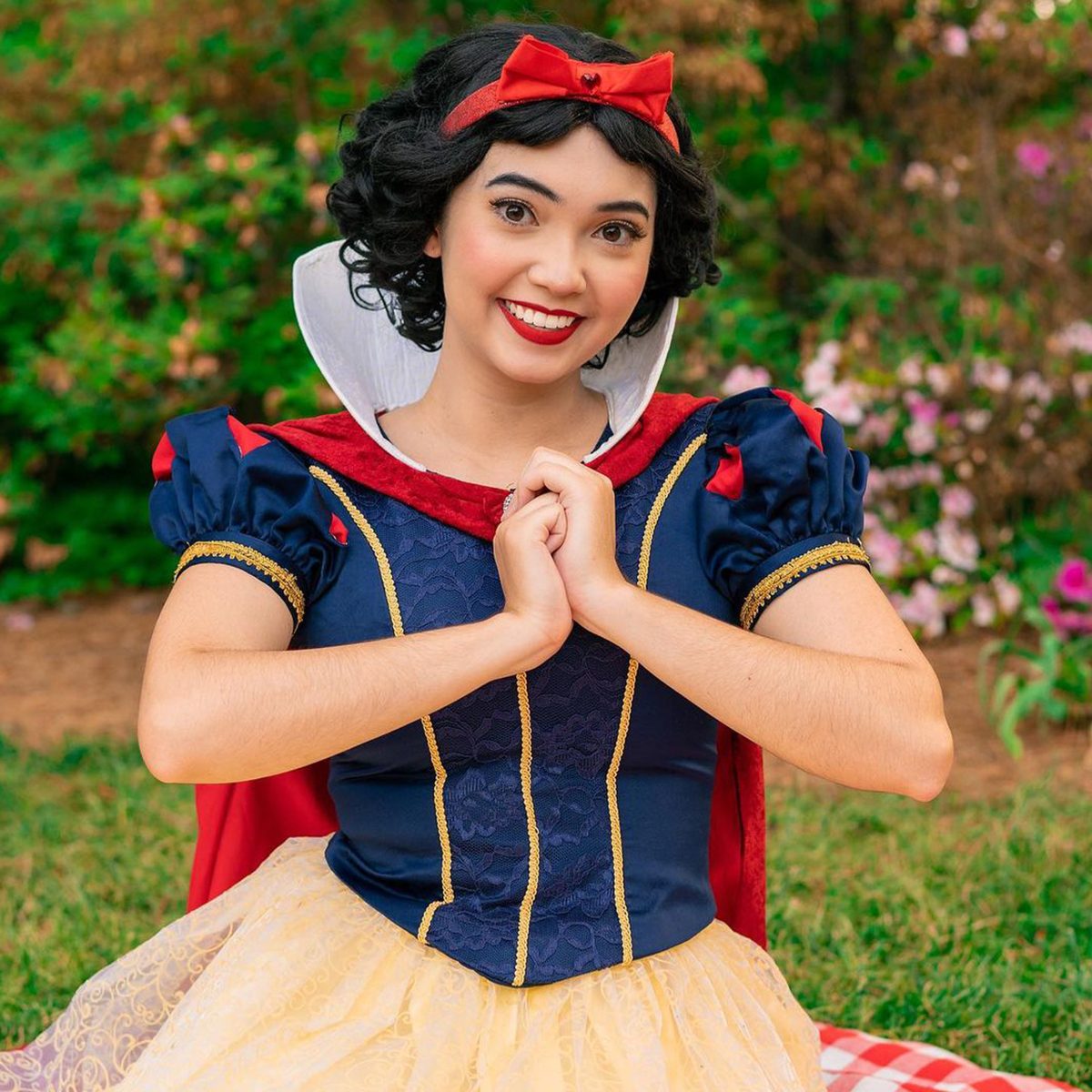 Snow White Halloween Makeup