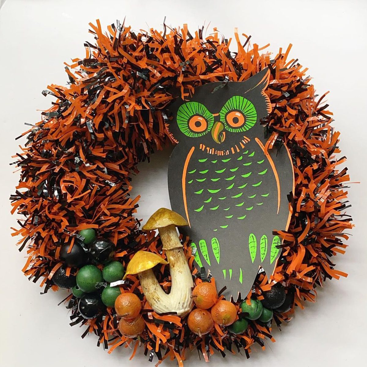 Spooky Wreath Via Handmadebyminzer