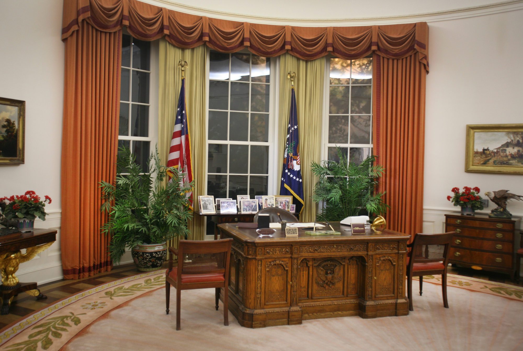 Ronald Reagan Library, Oval Office