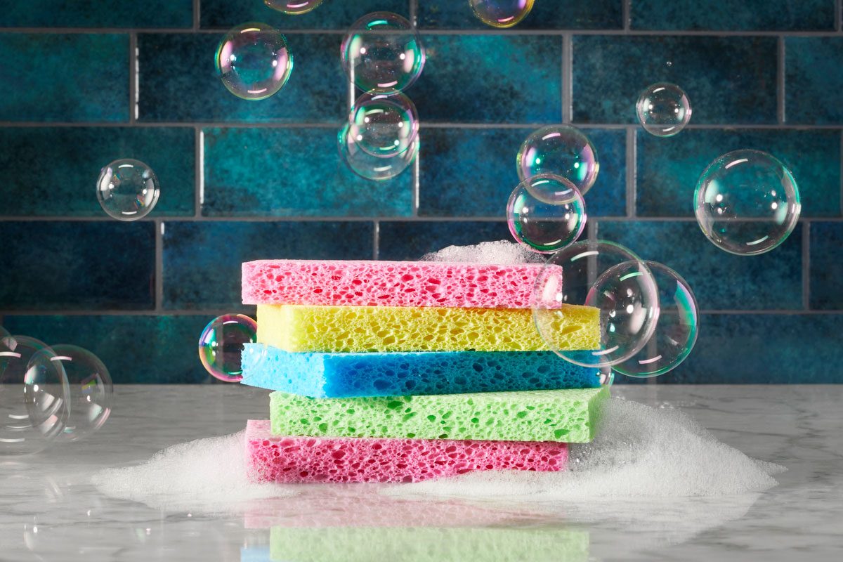 How to Clean Your Kitchen Sponge So It’s Not Completely Gross