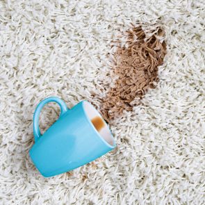 how to get coffee stains out of carpet