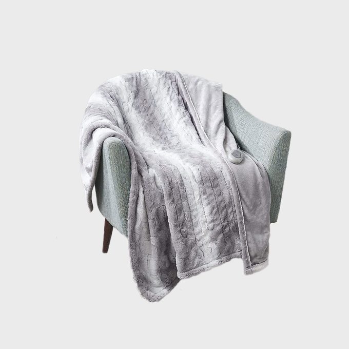 Mp2 Heated Plush Sherpa Throw