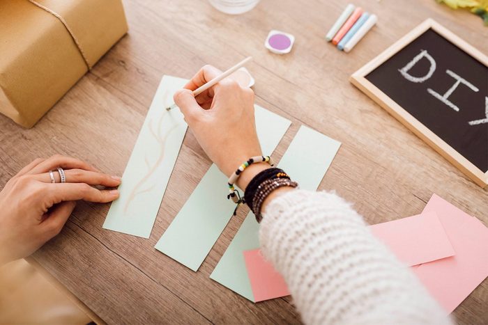 bookmark Getty images 1139019466