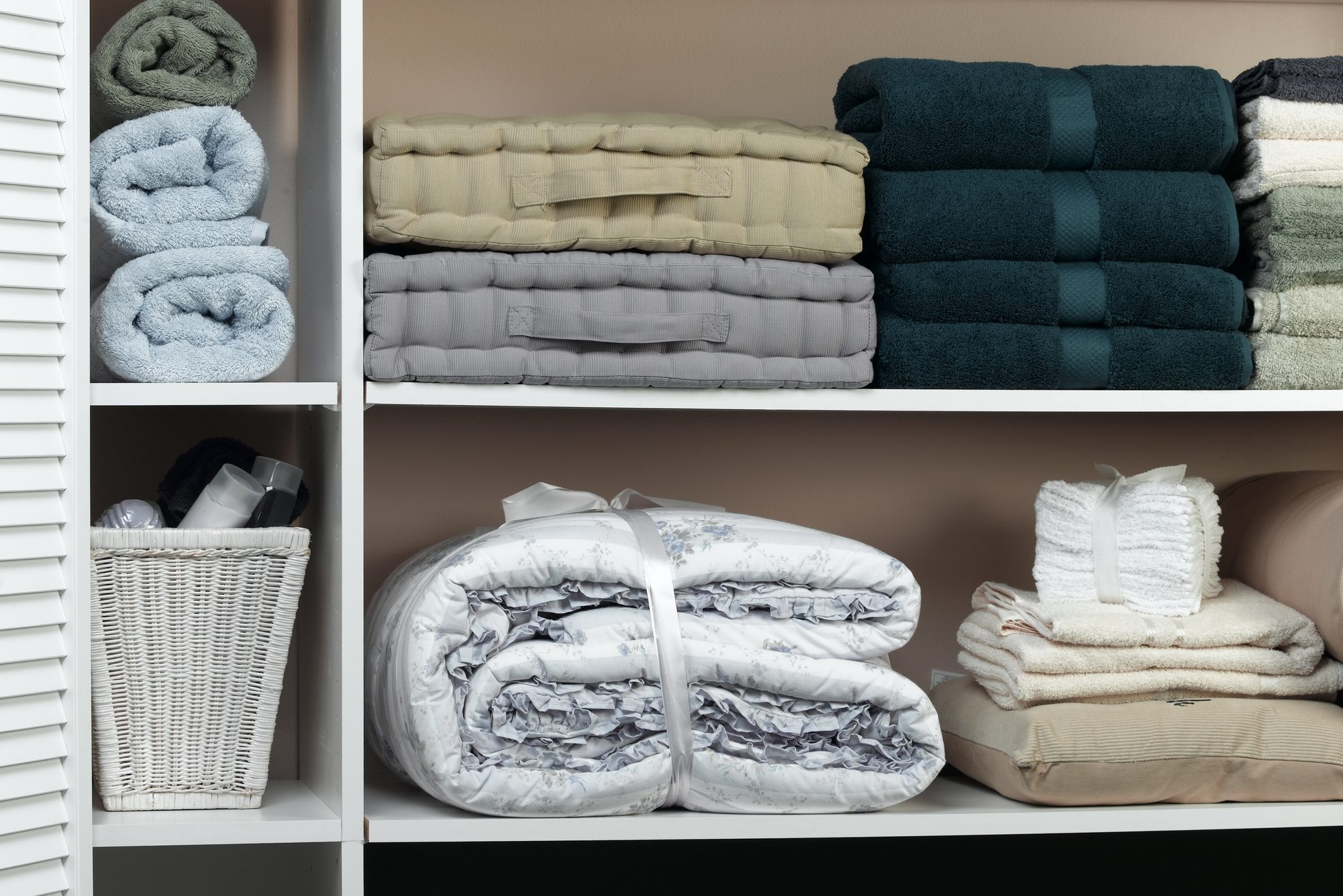 Linen Closet Organizing Ideas You’ll Wish You Knew Sooner