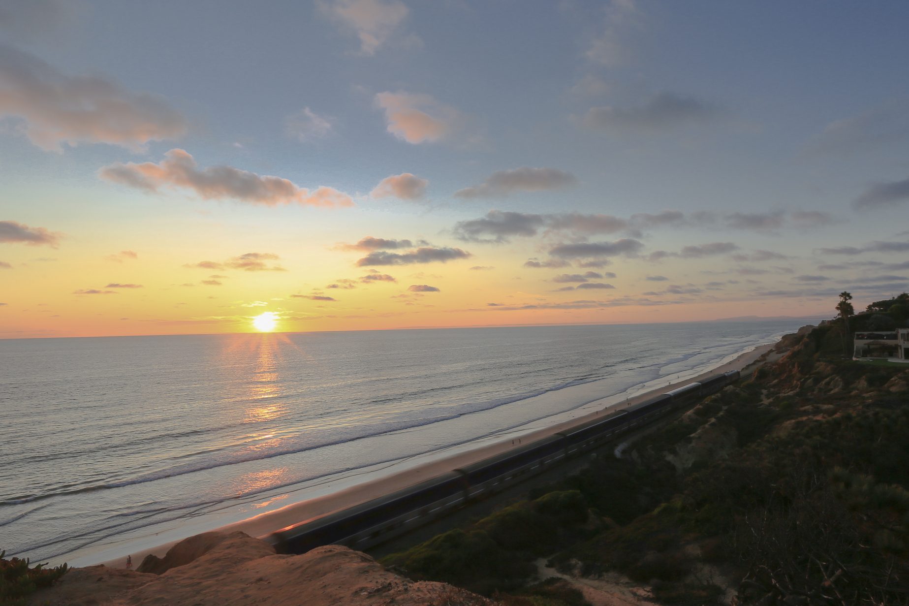 Sunset moment at the Del Mar Beach