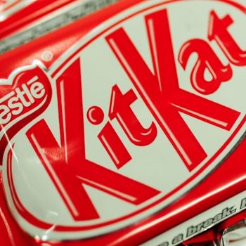 close up of Nestle Kitkat candy bar label