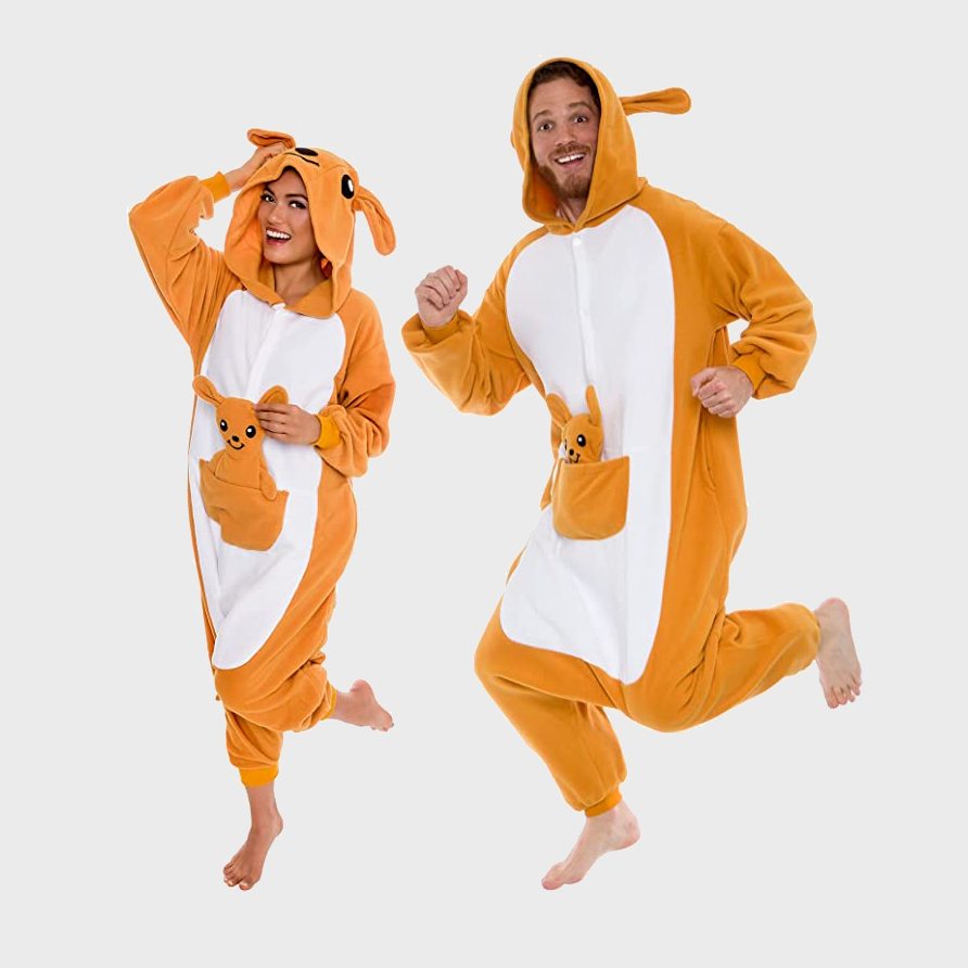 Kangaroo Pregnancy Costume Ecomm Via Amazon