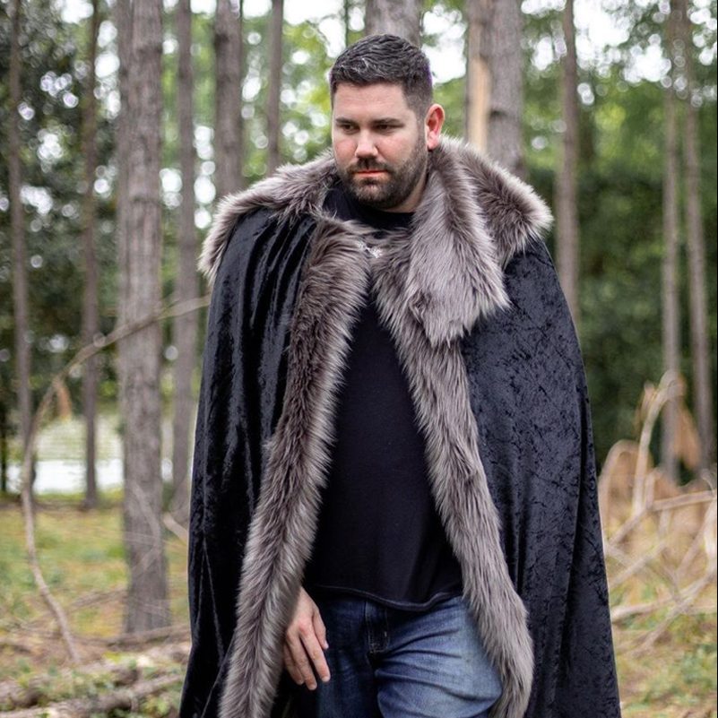 Jon Snow Halloween Costume Courtesy @everfanheroes Via Instagram