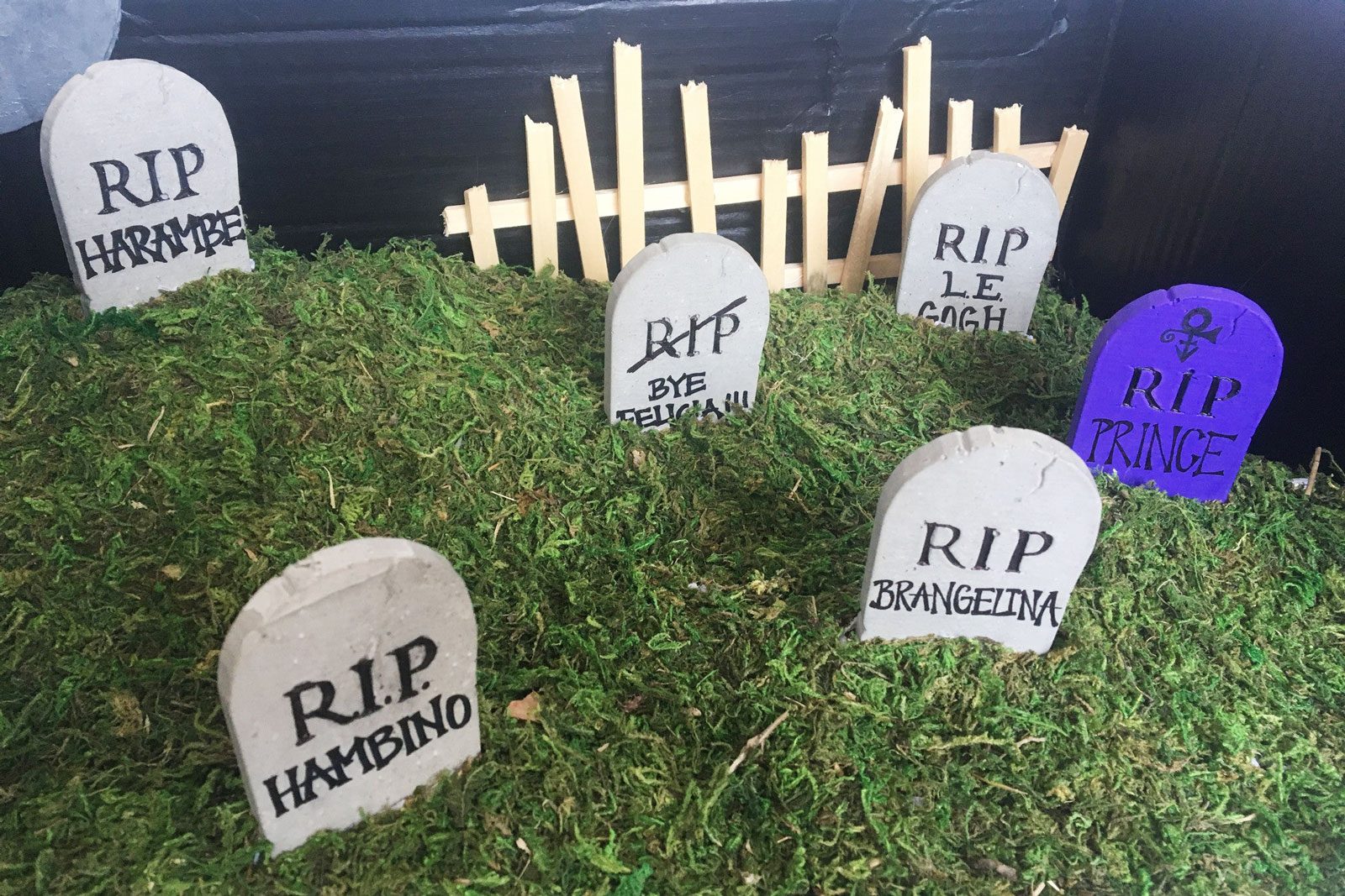 Mini Grave Yard Craft