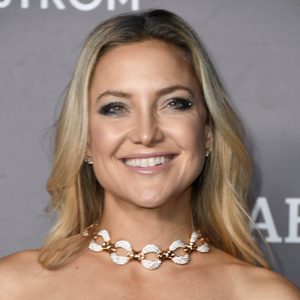 Kate Hudson attends the 2019 Baby2Baby Gala presented by Paul Mitchell at 3LABS on November 09, 2019 in Culver City, California