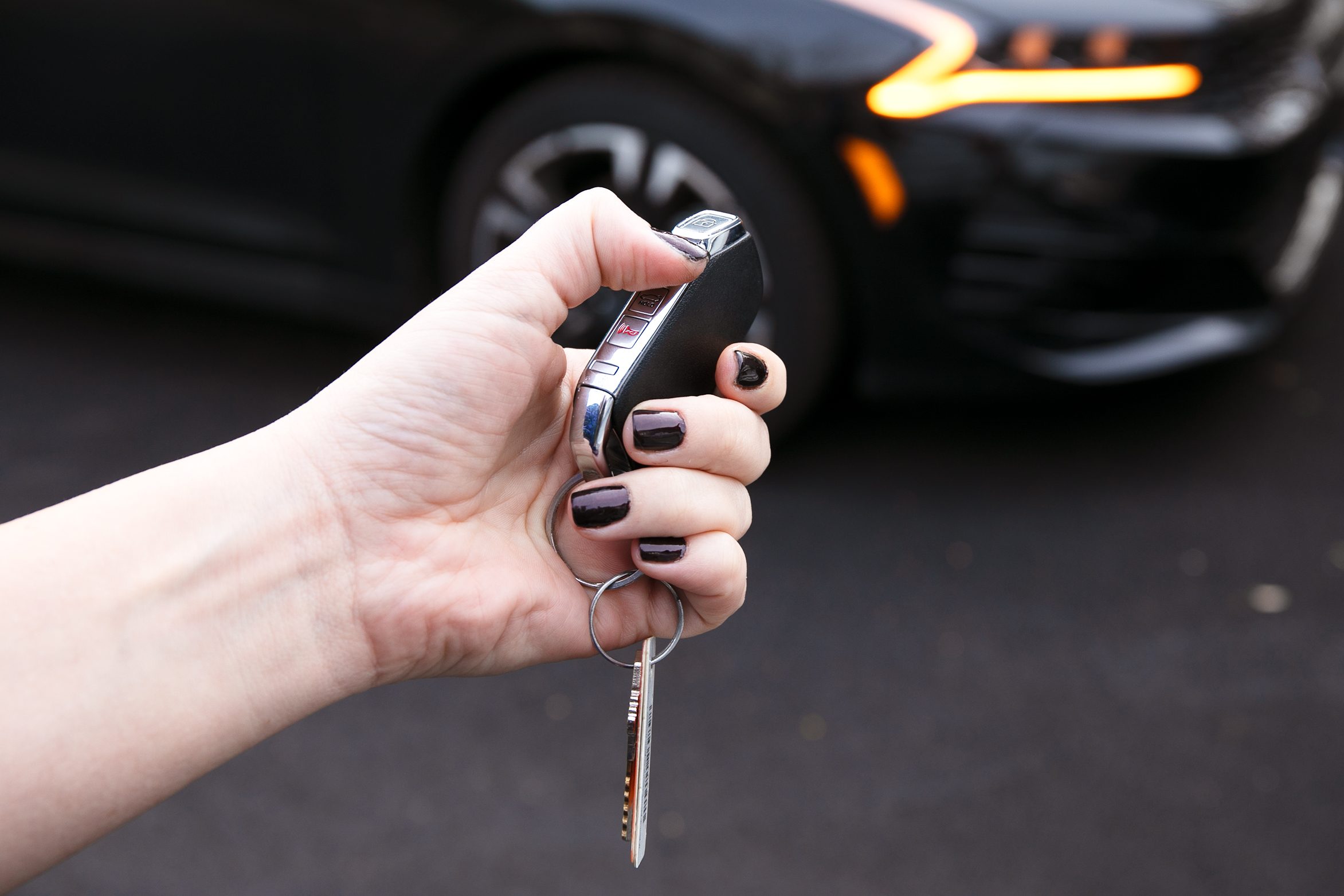 testing car key fob with new battery