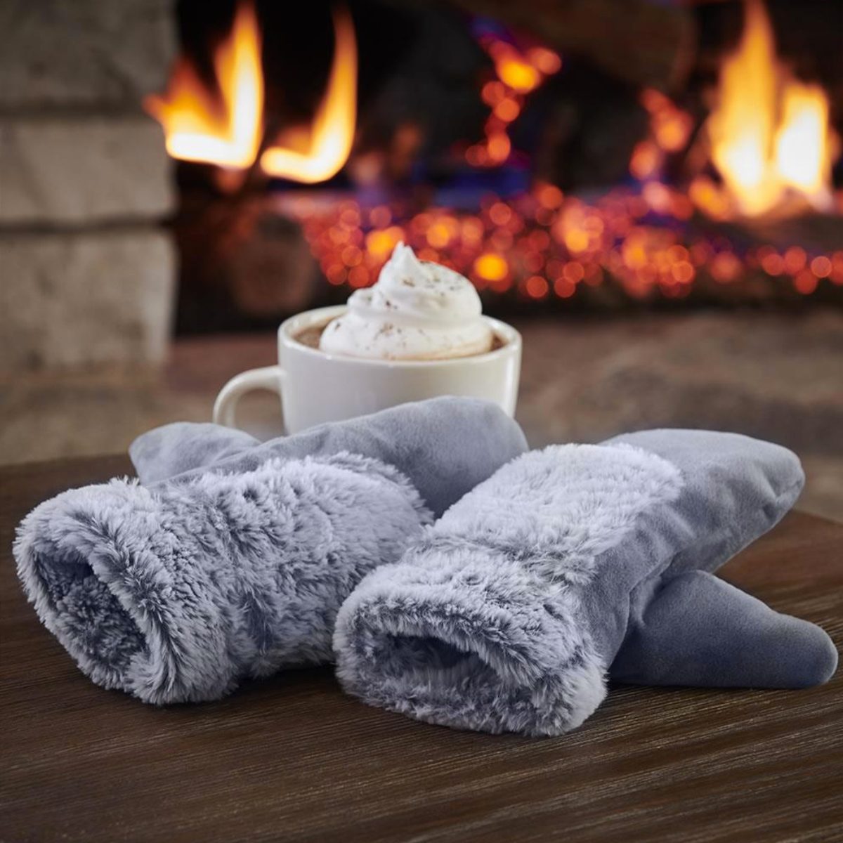 Hammacher Schlemmer Heated Sherpa Lined Mittens Ecomm