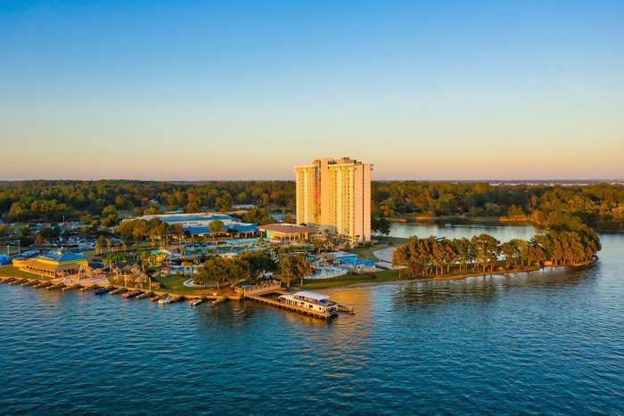 Margaritaville Lake Resort, Lake Conroe