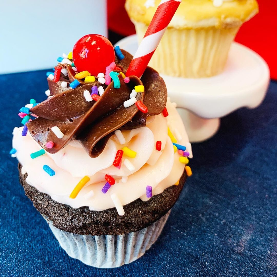 Woman Owned Business The Cupcake Bar