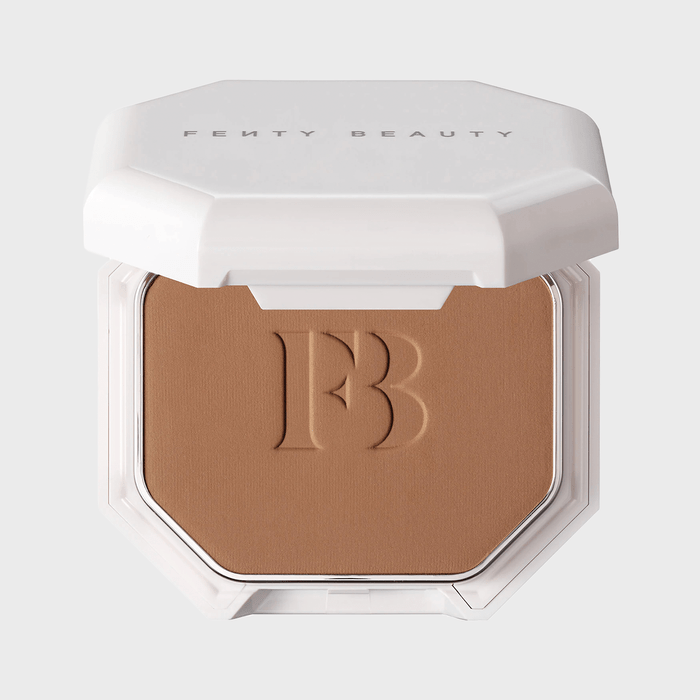 Fenty Beauty Rihanna Pro Filt Matte Powder Foundation Ecomm Via Sephora