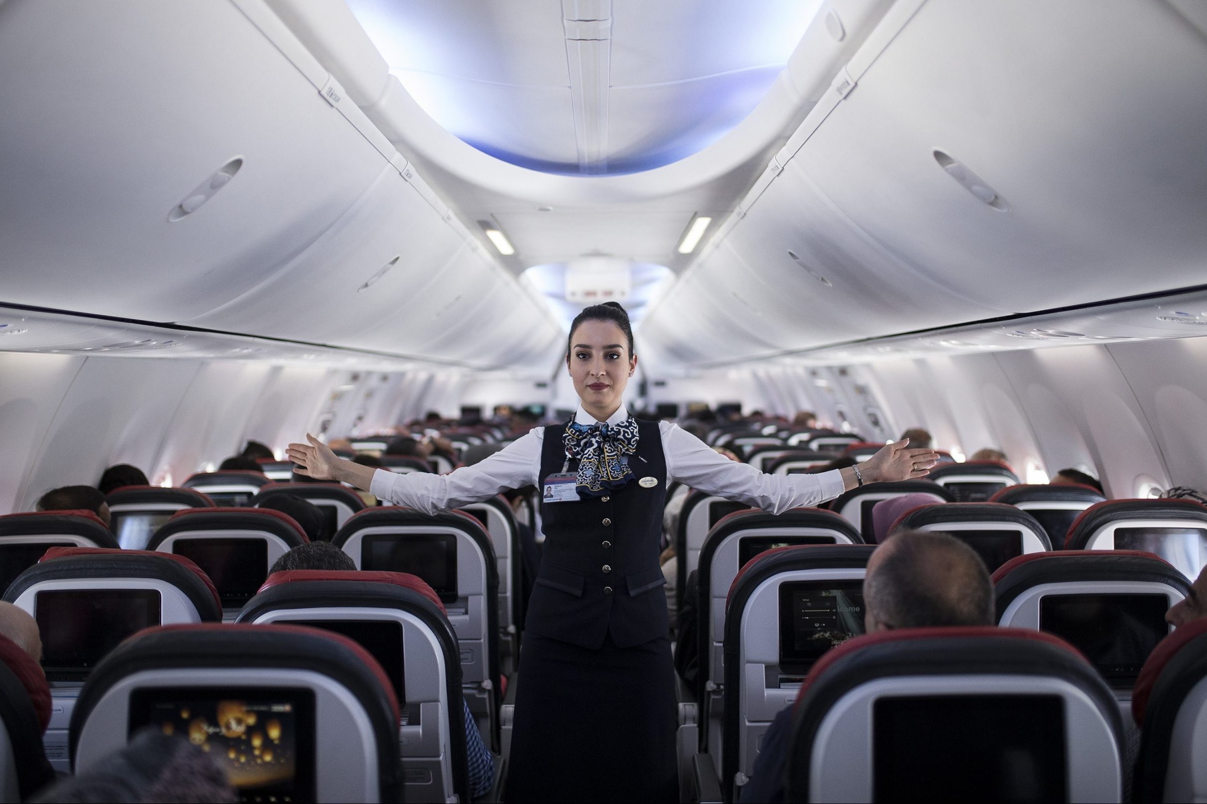 Flight attendant couple overcome all difficulties together