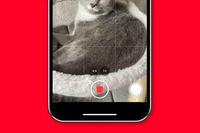 Hidden Iphone Tips And Tricks 59 Record A Video And Take A Picture At The Same Time