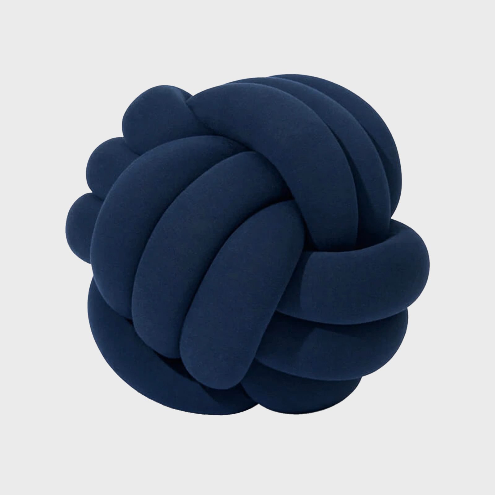 6 Hugget Pillow Ecomm Via Bearaby