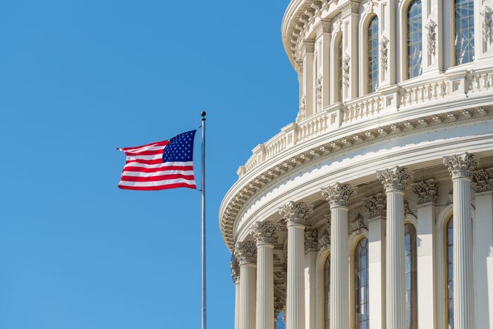 US Capitol building dome with American flag