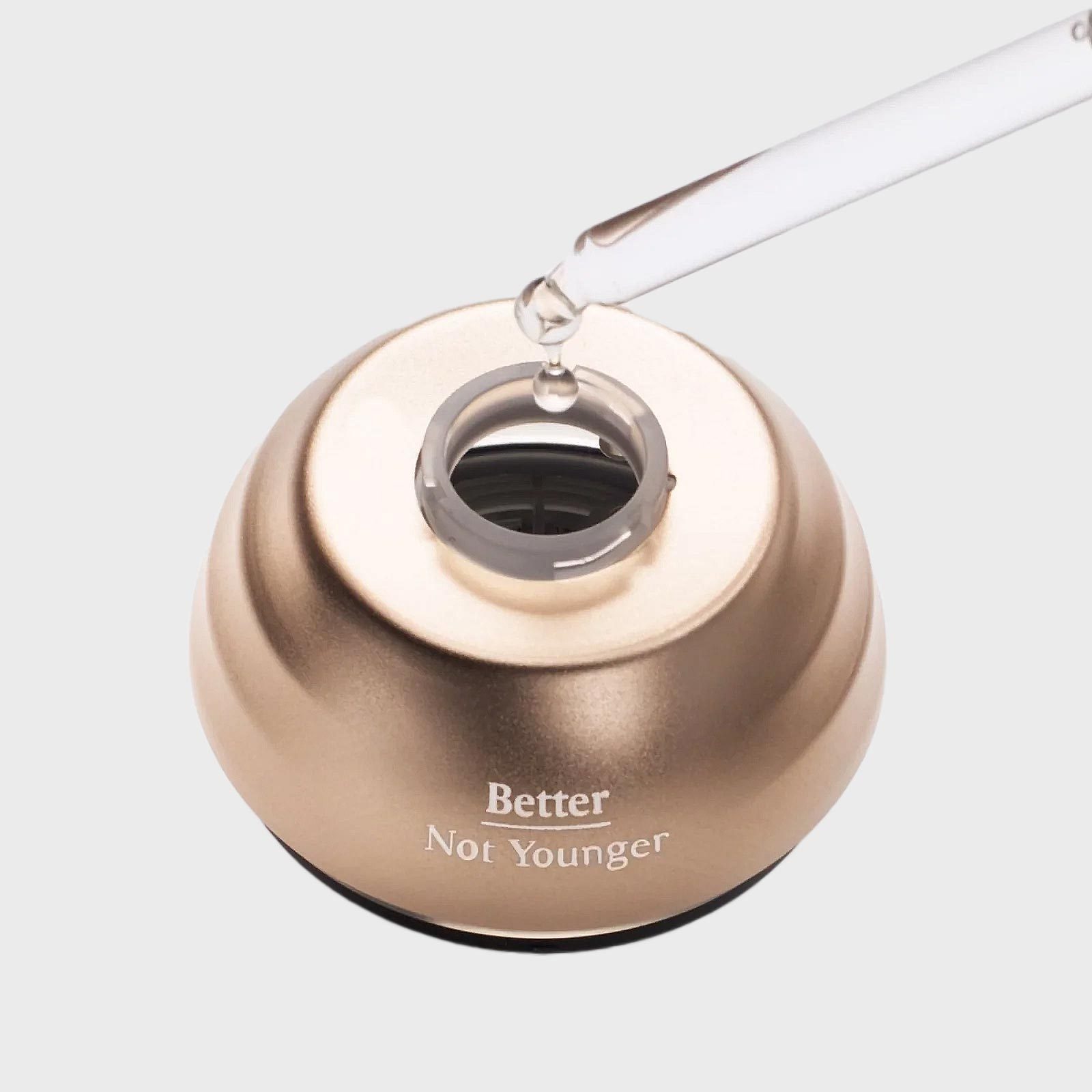 Better Not Younger Superpower Liquid Comb