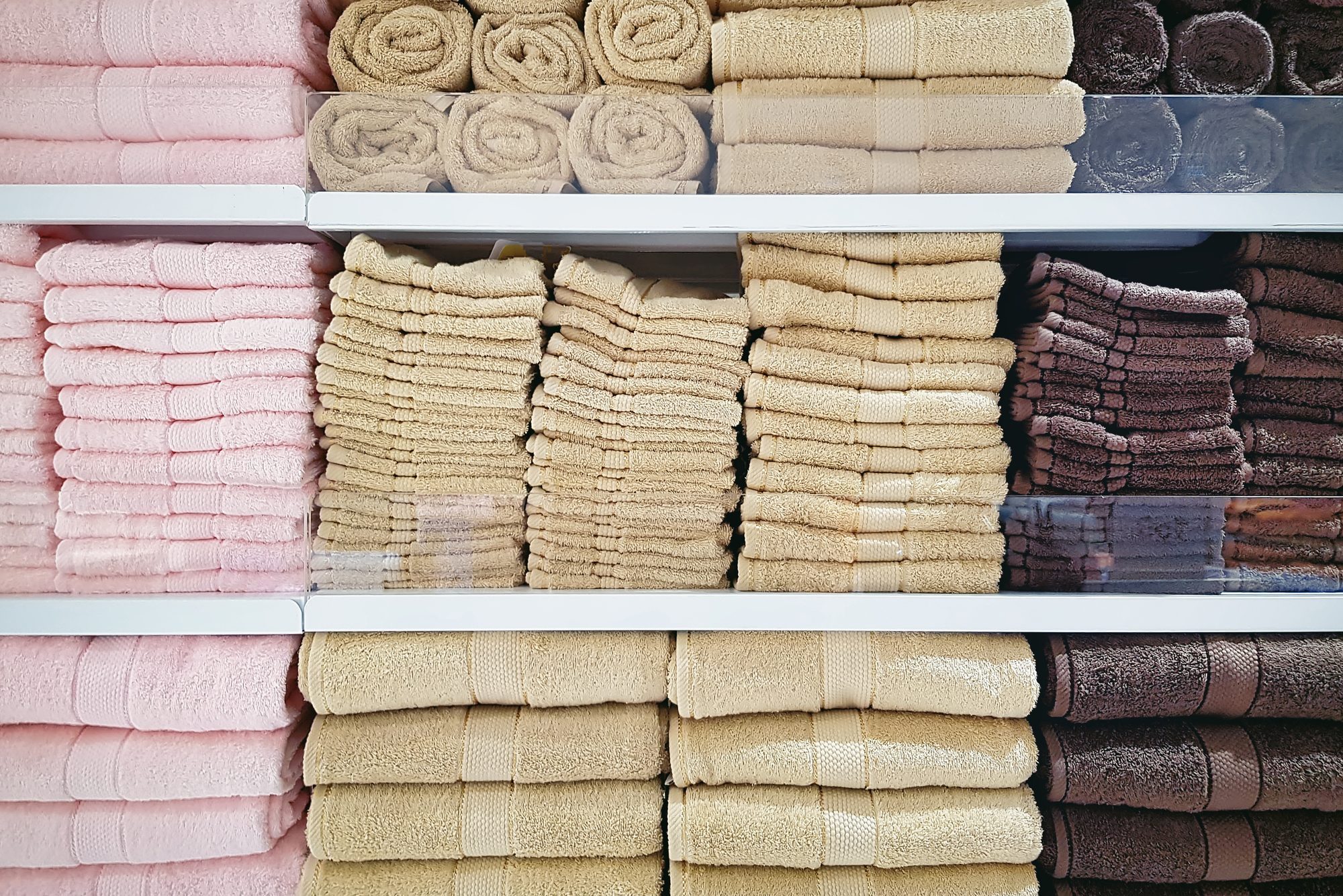 When Is the Best Time to Buy Sheets and Towels?