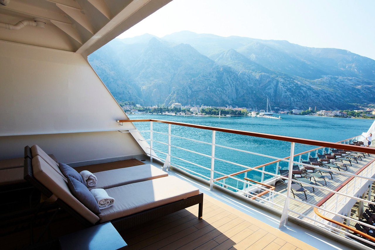 Cc Seabourn Odyssey Balcony Ecomm Via Tripadvisor.com