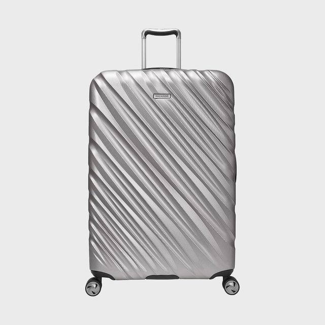 28 Best Gifts For Golfers 26