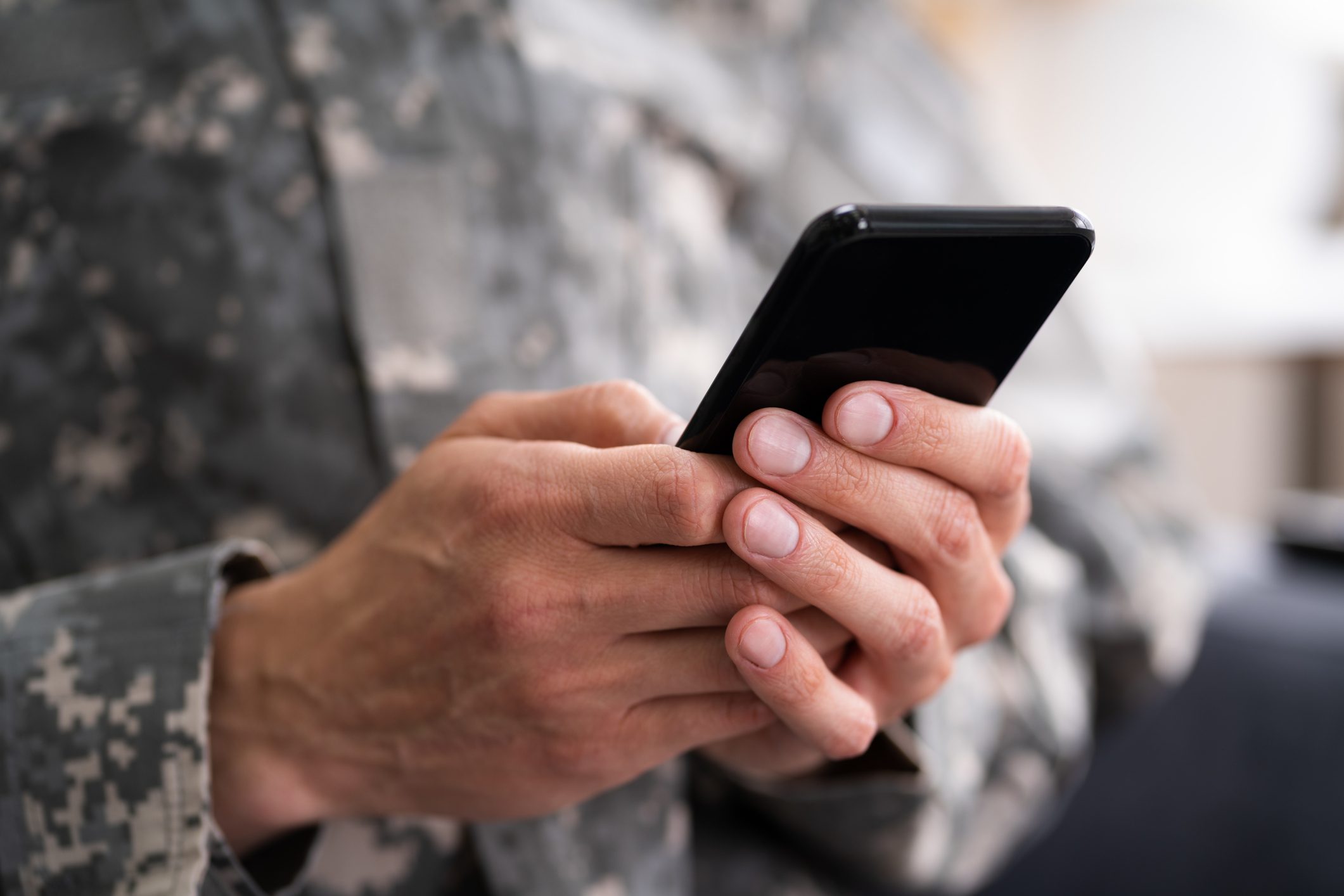 How to Spot Military Romance Scams: 13 Telltale Signs to Watch Out For