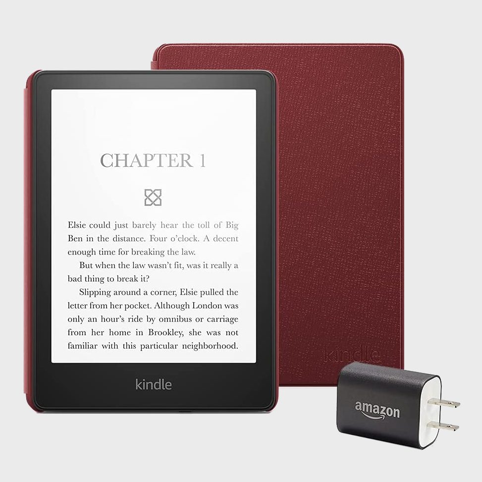 Kindle Paperwhite Essentials Bundle 