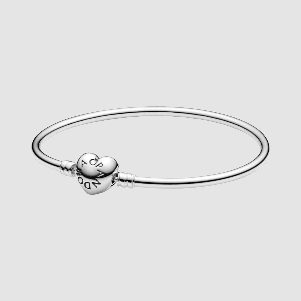 Pandora Moments Heart Clasp Bangle
