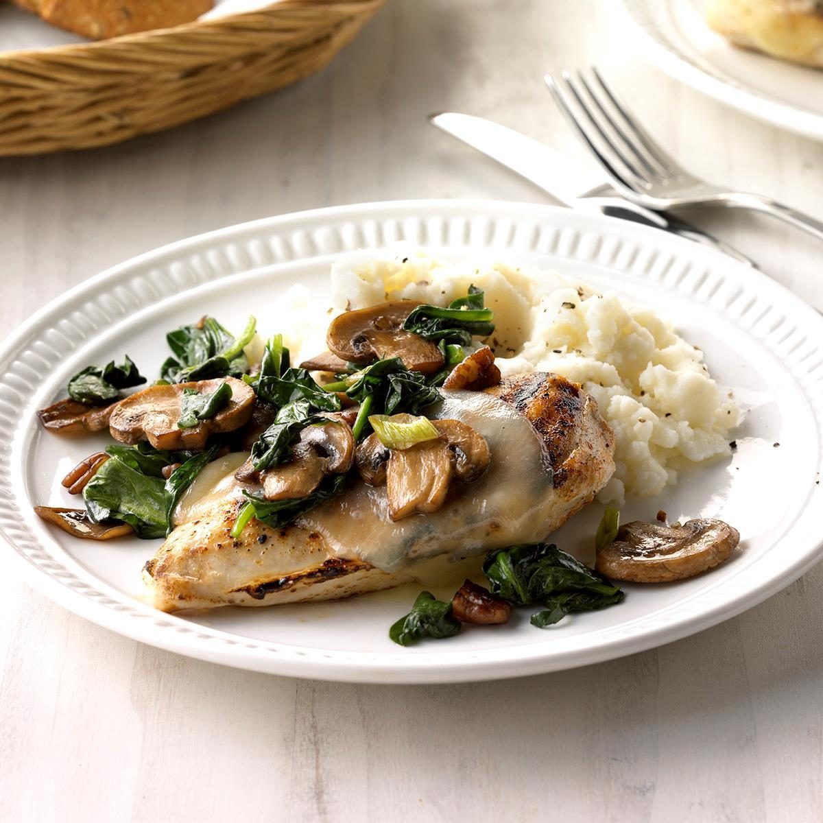 Spinach And Mushroom Smothered Chicken