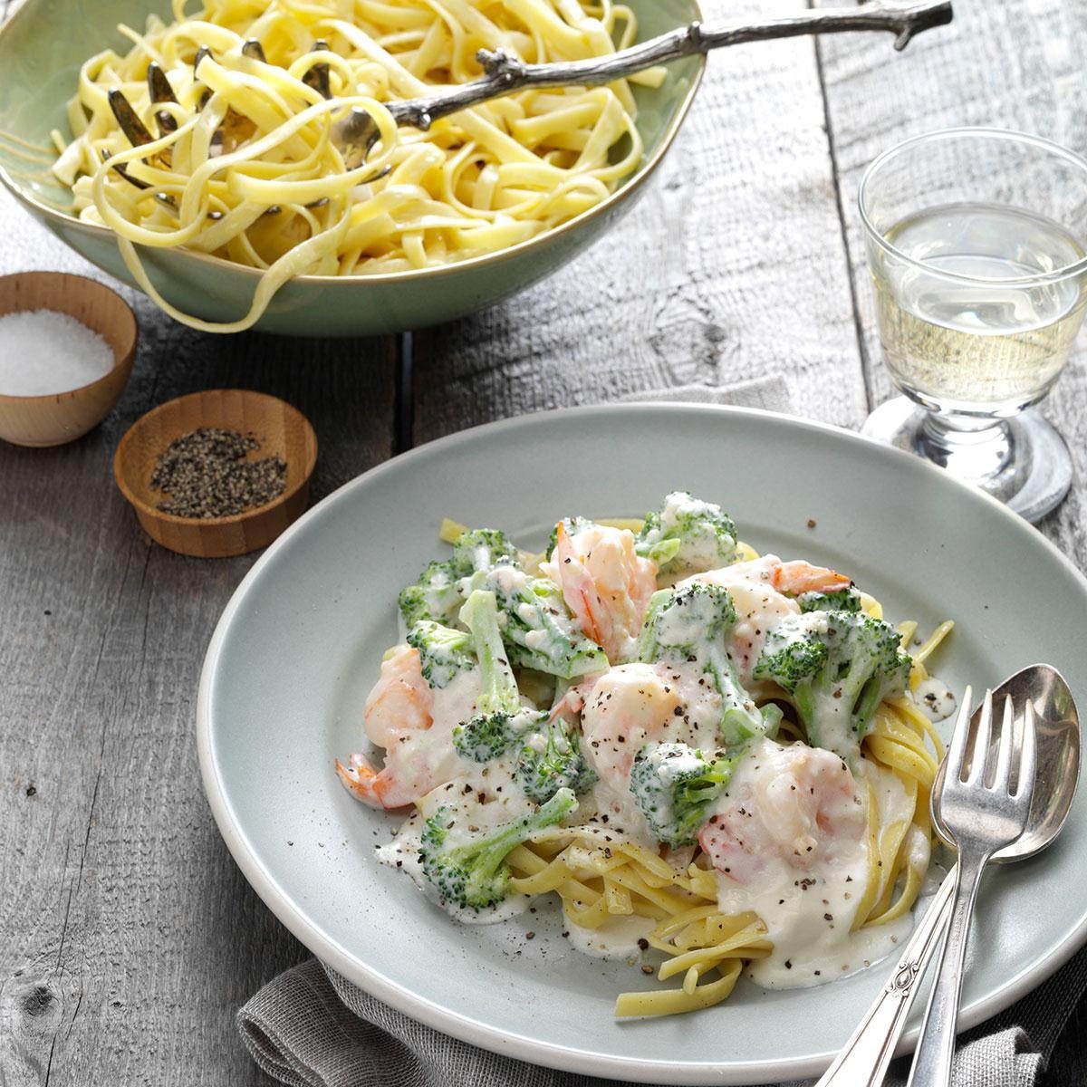 broccoli shrimp alfredo