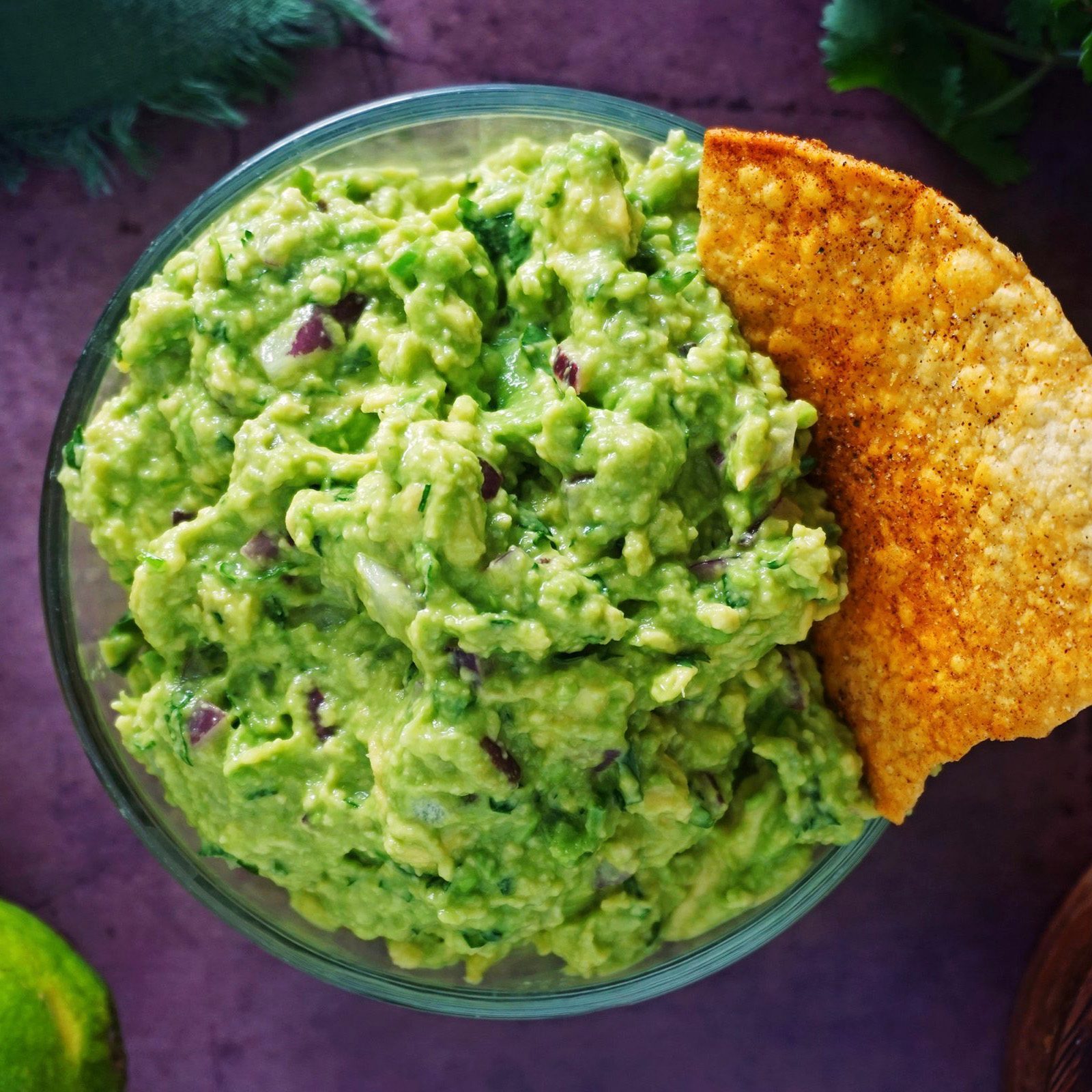 Chipotle Guacamole Copycat 061522 Toh 05 Adedit Lauren Habermehl For Taste Of Home